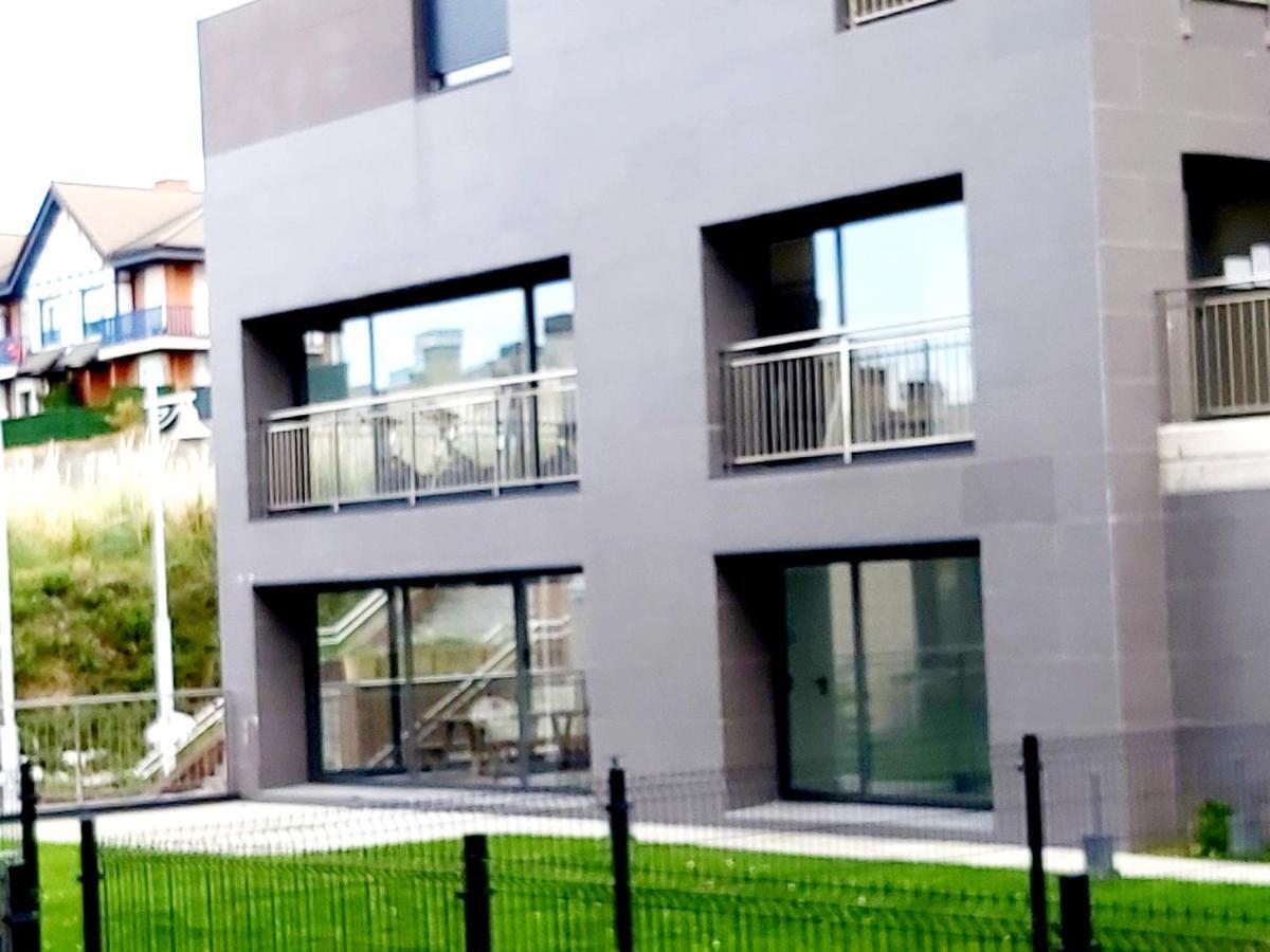 Costa Norte Gym Apartamento Con Terraza Garaje Y Piscina カストロ・ウルディアレス エクステリア 写真